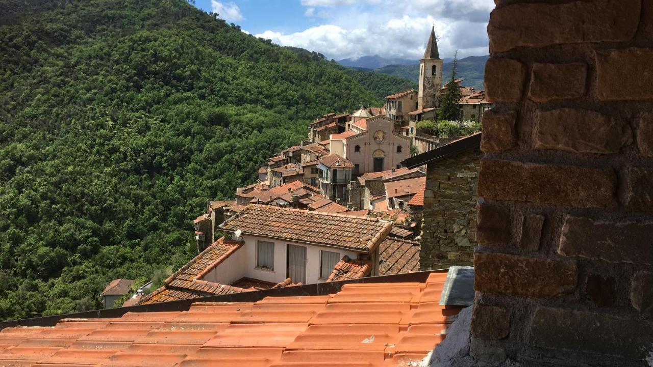 House In The Medieval Village Apricale Exteriér fotografie